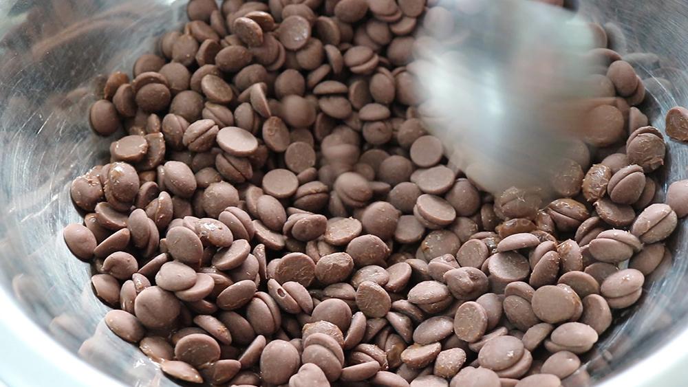 O chocolate Sicao Creamy ao leite é bom? - REVIEW #08